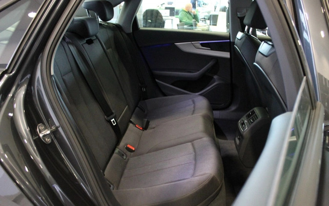 Audi A4 cena 129900 przebieg: 35973, rok produkcji 2022 z Zgierz małe 436